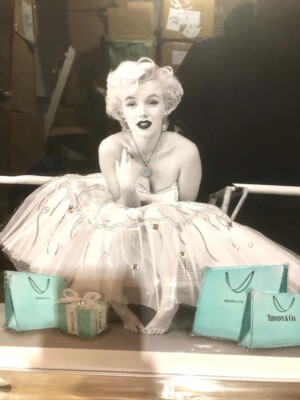 Marilyn Monroe Picture Fashion Liquid Art Mirror Frame 3D Glitter