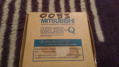 NEU 1 Stück Mitsubishi Q01CPU Programmierbare Steuerung