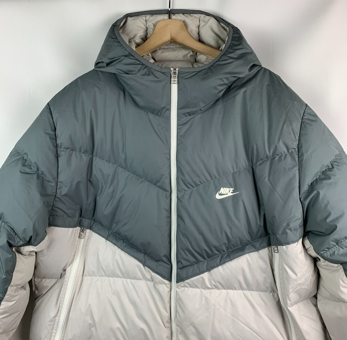 Nike Puffer Jacket Storm-FIT Windrunner PRIMALOFT Hood Zip Pockets