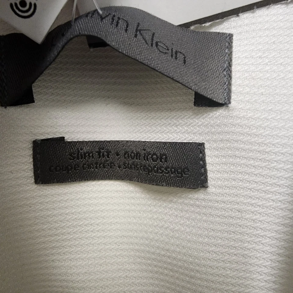 Calvin  Klein Slim Fit Non iron Tall 16 34/35 white - Image 4 of 4