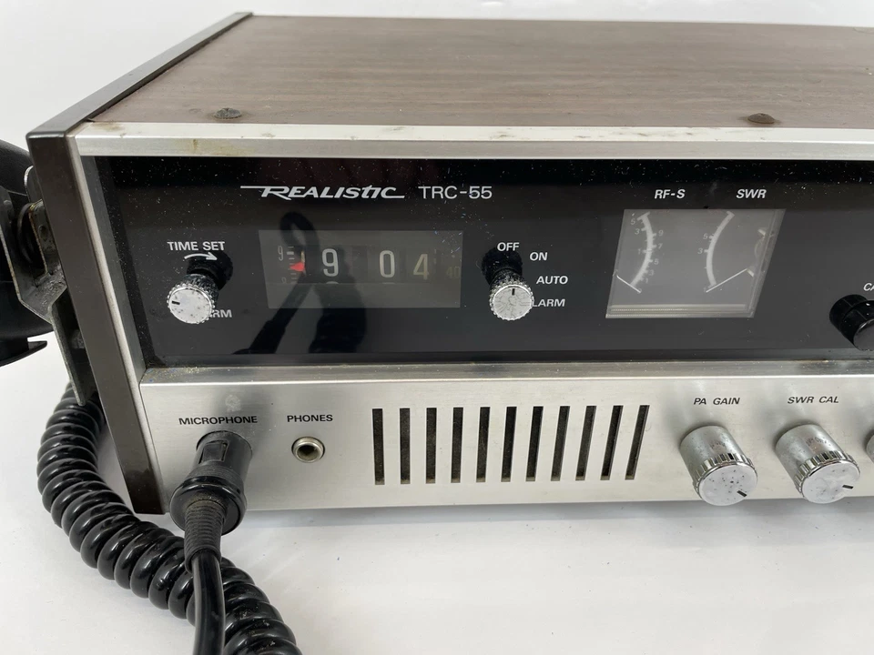 Vintage Realistic TRC-55 CB Transceiver Type No 21-151 With Mic Power Cord Works - Image 2 of 4