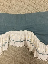 Vintage Scalloped Embroidered Valance Green & White Floral ~ Faded Colors