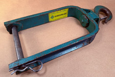 Greenlee 651 - 12" Hook Type Cable Puller Sheave - Frame Only - No Spindle