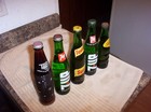 5 - VINTAGE SODA / POP BOTTLES - TAB , 7UP & SQUIRT — photo 2
