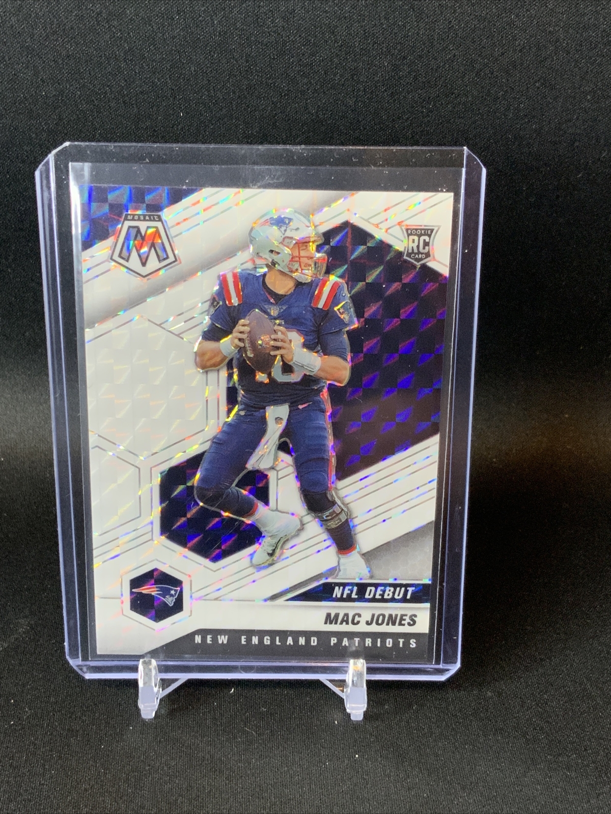 2021 Mosaic Football Mac Jones NFL Debut White Parallel #8/25