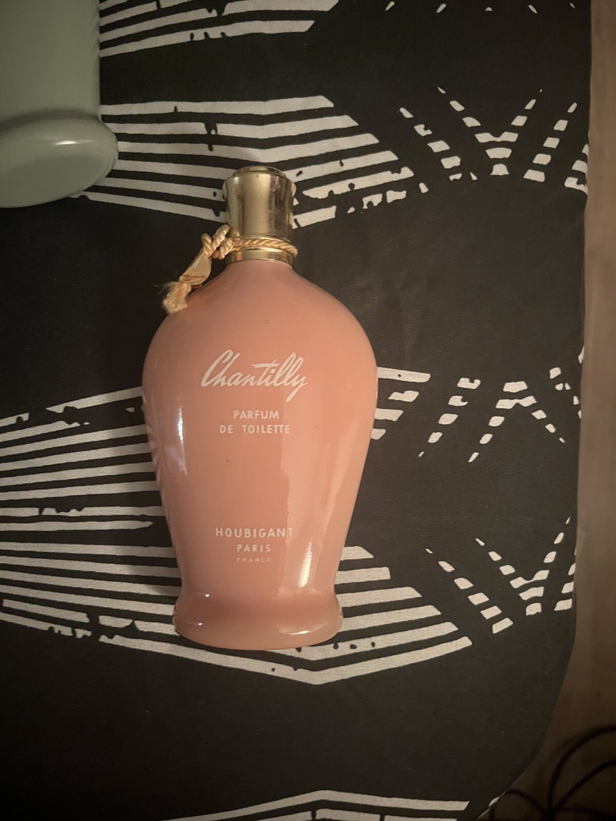 Parfum de toilette Chantilly Houbigant 100 ml l'élégance d'un grand classique poudré
