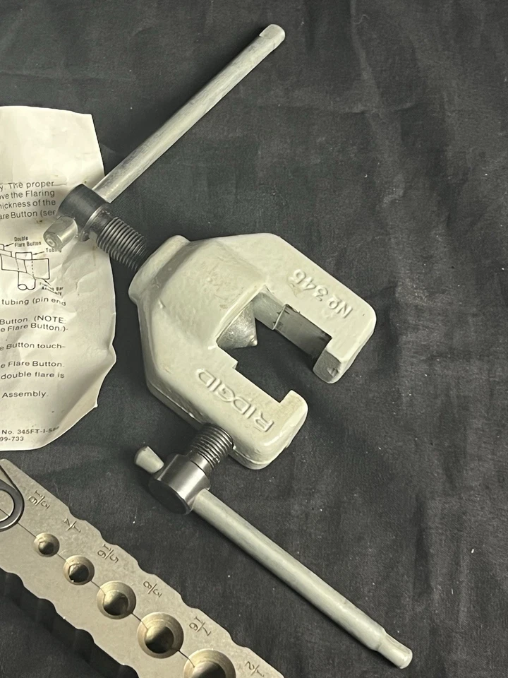 Ridgid 23337 Model 345 3/16" to 5/8" Single / Double Flaring Tool Kit USA - Image 4 of 4