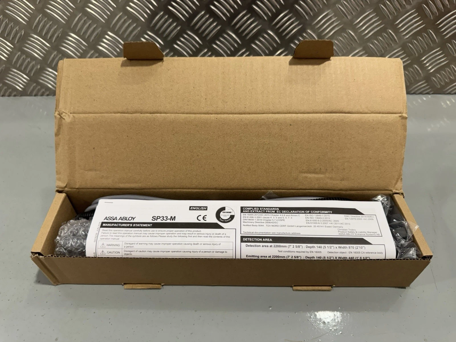 Assa Abloy SP33-M 1701520 Swing Door Mounted Safety Sensor Black Brand New 3