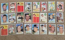 1969 TOPPS BASEBALL 24 CARD LOT, LARRY HISLE, LEON MCFADDEN, CHECKLISTS,  ETC