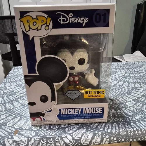 Funko Pop! Vinyl Mickey Mouse Disney Diamond Collection Hot Topic Exclusive #01