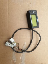 Compte tours et thermomètre