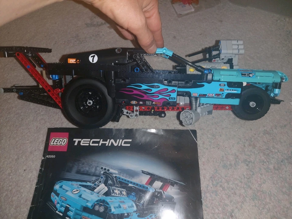LEGO Technic 42050 Drag Racer, photo 2 of 2