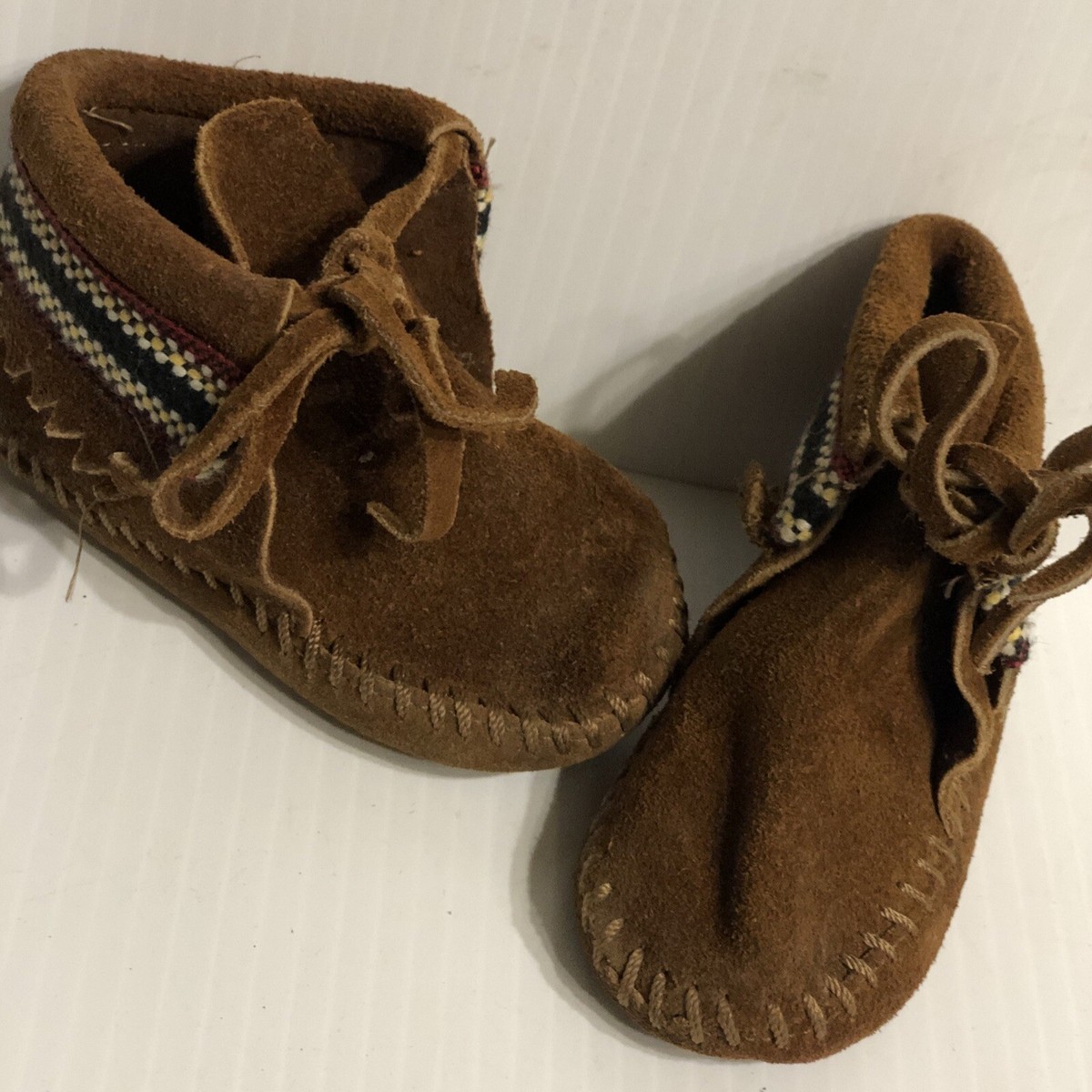 Minnetonka Moccasins Brown Leather Baby Booties Shoes Toddler