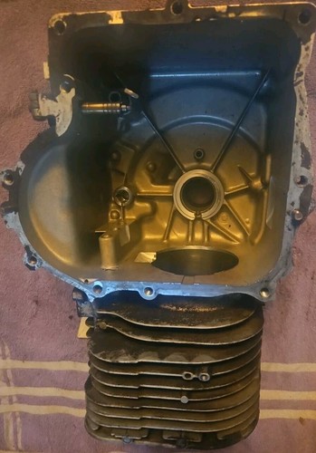 BRIGGS AND STRATTON CYLINDER 496412 - Picture 3 of 6