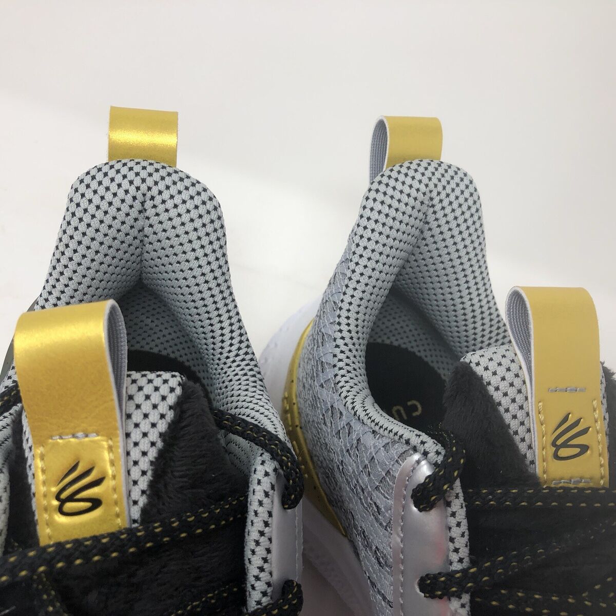 Under Armour Curry 10 Father to Son Young Wolf Grey 3026274 Under Armour Curry 10 Father to Son Young Wolf Grey 3026274