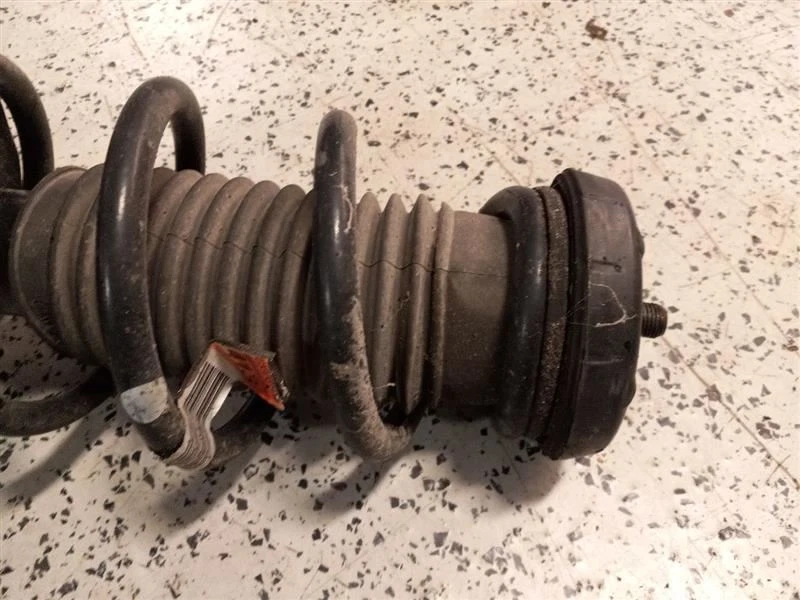 Chevrolet Cruze 2013-2014 puntal delantero derecho Foto 3 de 4