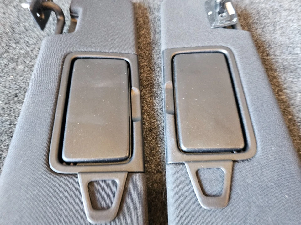 Juego de parasol delantero Mercedes C190 Amg GT/GTS 2017-2020 OEM Foto 3 de 4