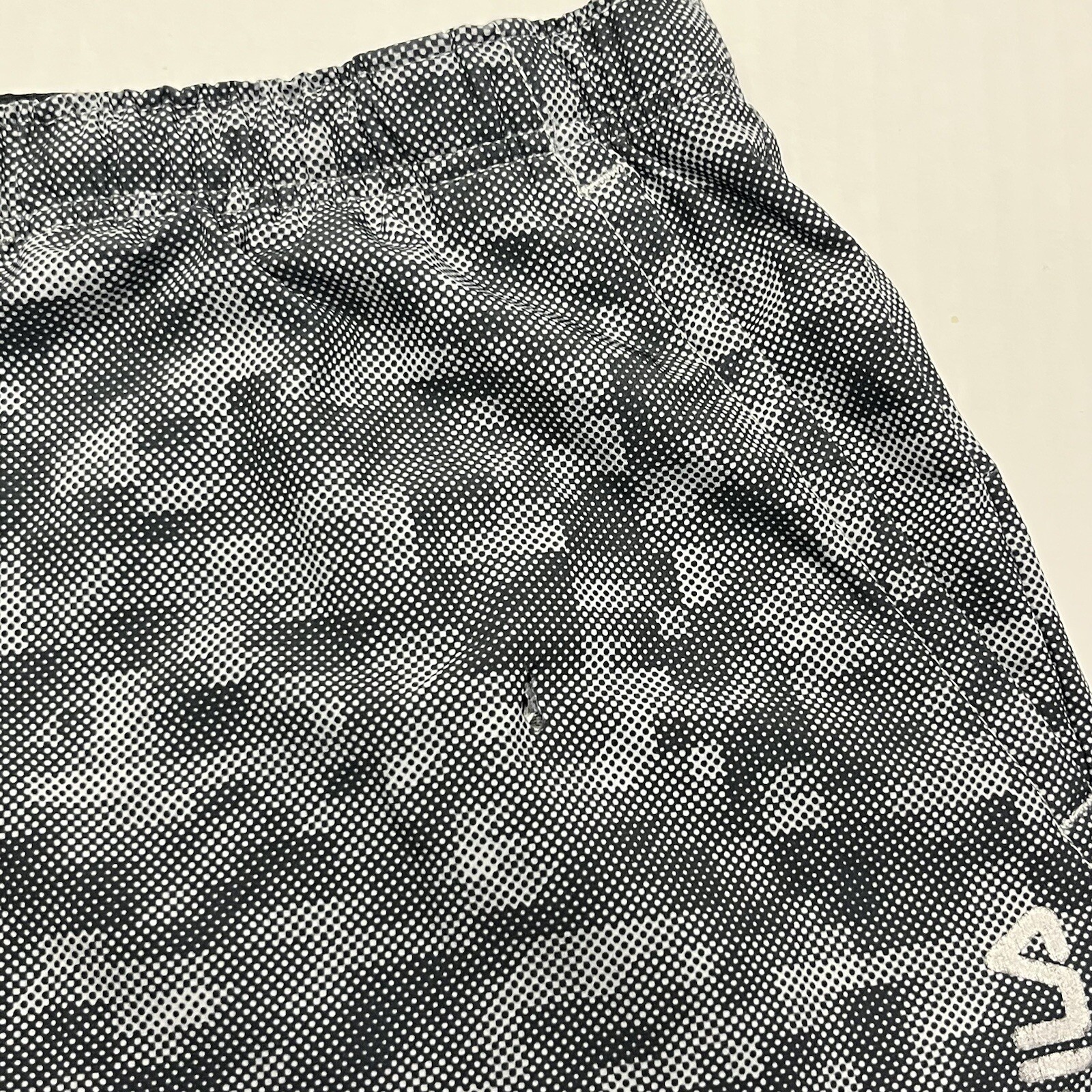 Pantaloncini sportivi Fila Sport Live In Motion corsa uomo grandi grigi Geo Hole coscia