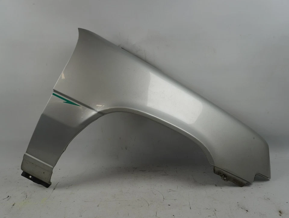 Vordere Rechte Seitenwand gebraucht RENAULT SUPER 5 Phase 1 - 1.1i 48ch - Bild 1 von 3