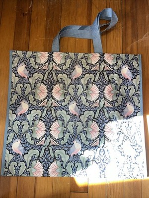REUSABLE SHOPPING TRAVEL TOTE BAG FLORAL  ECO FRIENDLY TJX NEW