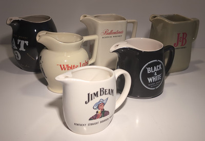 Whisky Wasser-Krüge, Keramik, 6x, vintage Design