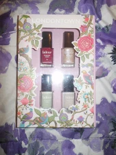 LONDONTOWN LAKUR ENHANCED COLOUR SPRING FLING GIFT SET 4 POLISHES VEGAN NIB
