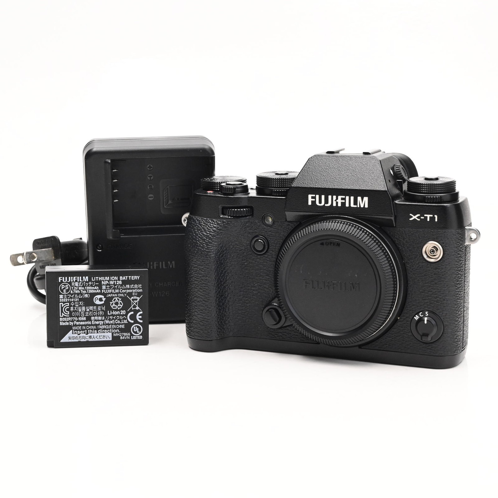 Fujifilm X-T1 16.3MP Mirrorless Digital Camera Body #858
