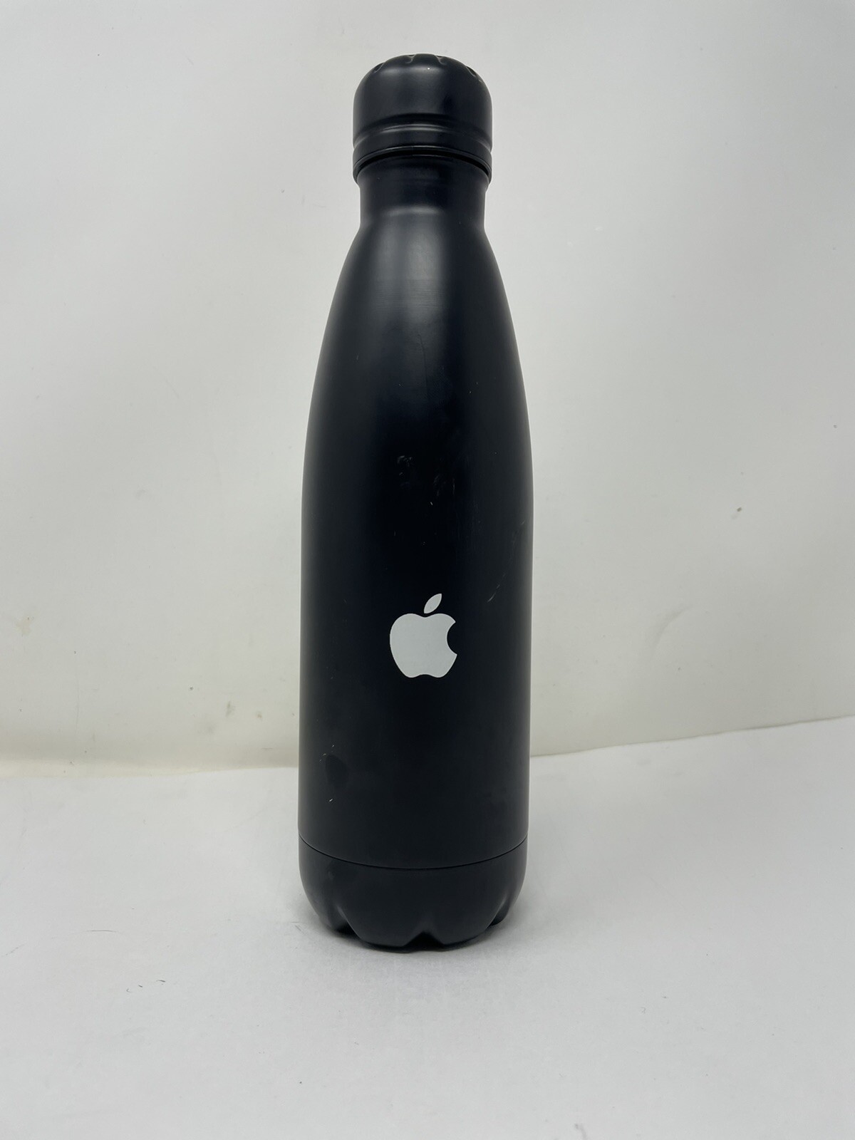 Rare Apple Water Bottle Black Color Stainless Steel Insulated.