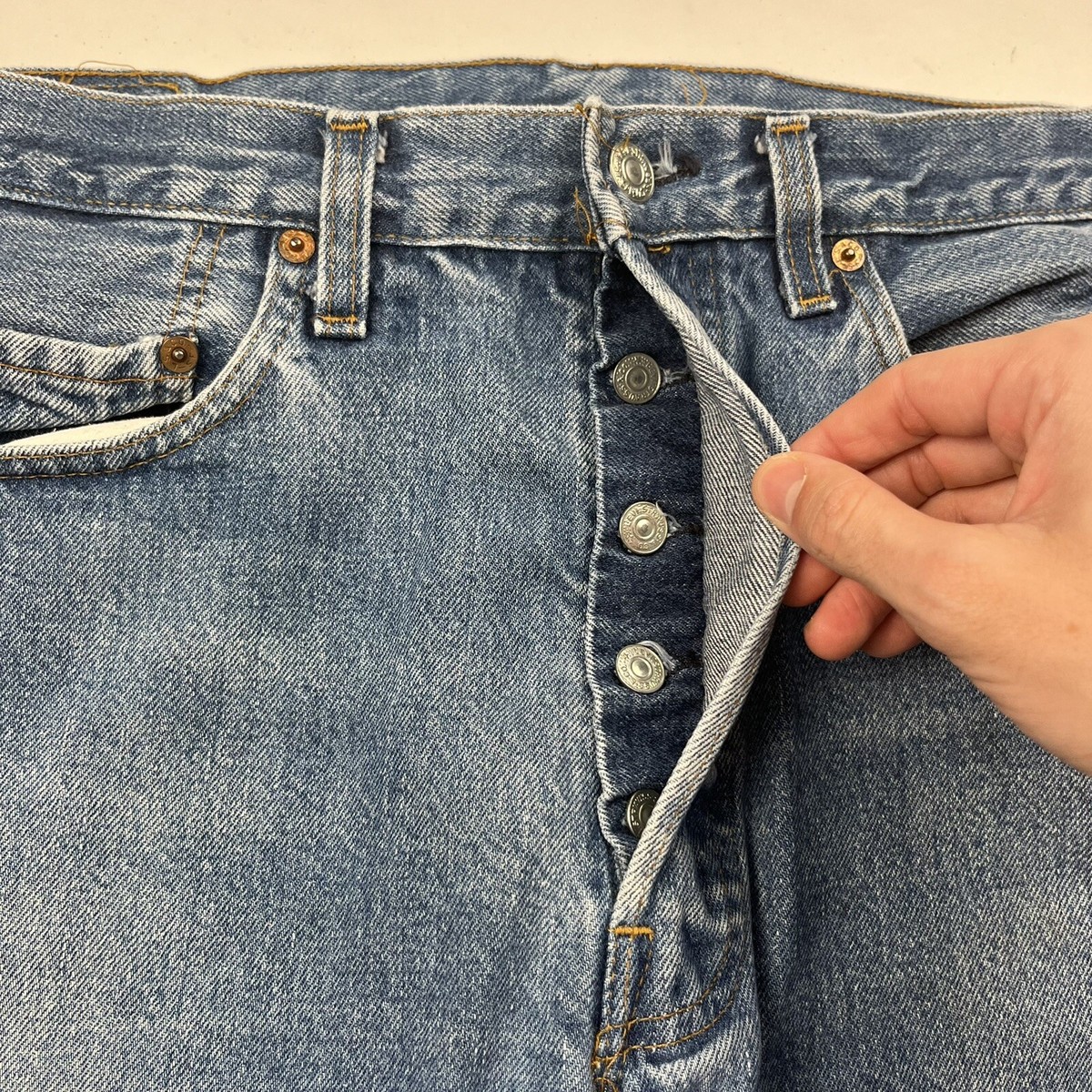 Vintage 70s Levi's Redline 501xx Selvedge Blue Jeans 33x34 Vintage 70s Levi's Redline 501xx Selvedge Blue Jeans 33x34