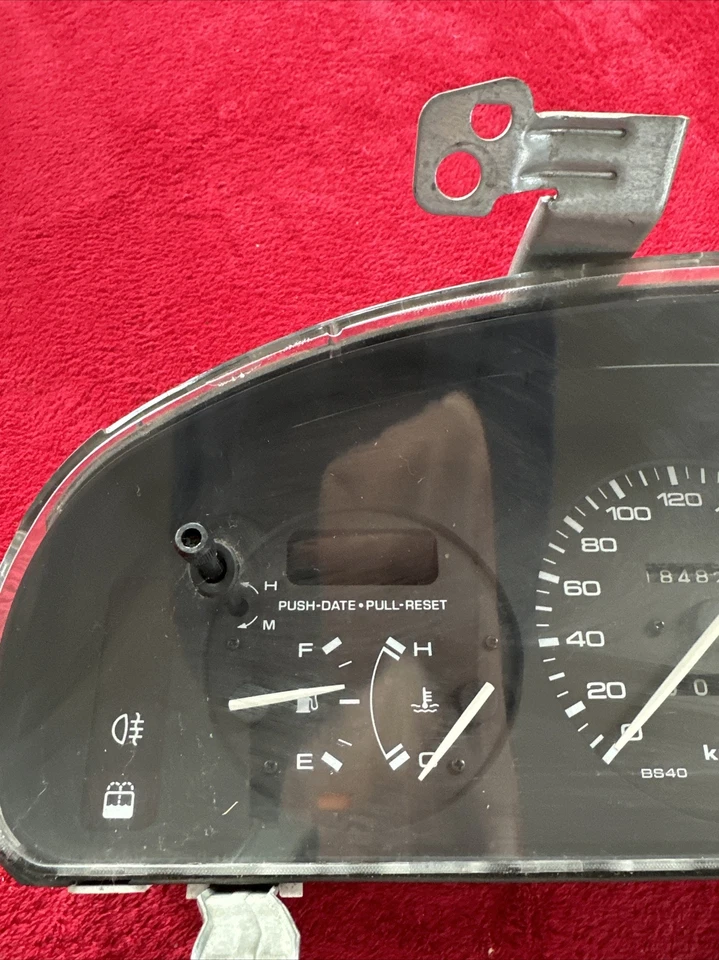 Unidad de velocímetro velocímetro Mazda 323 F 1.9i 16V Bg/bw BS40119050 envío inmediato - Imagen 3 de 4