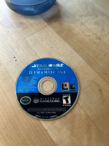 Star Wars: -- Jedi Outcast (Nintendo GameCube, 2002) - Disc Only - Tested Works!