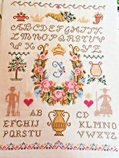 BRODERIE A POINTS COMPTES 40cm x 30cm  abécédaire brodé..couronne de roses etc