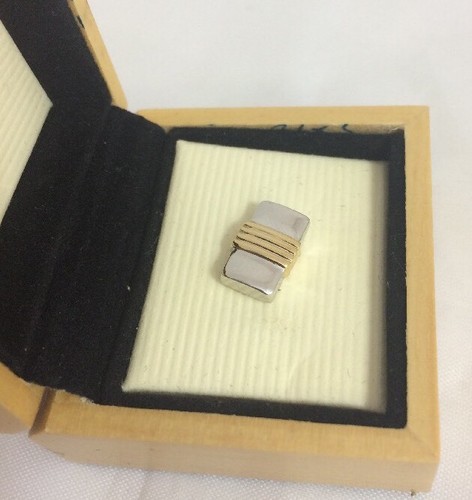 Geoffrey Beene Tie Tac - Picture 3 of 9