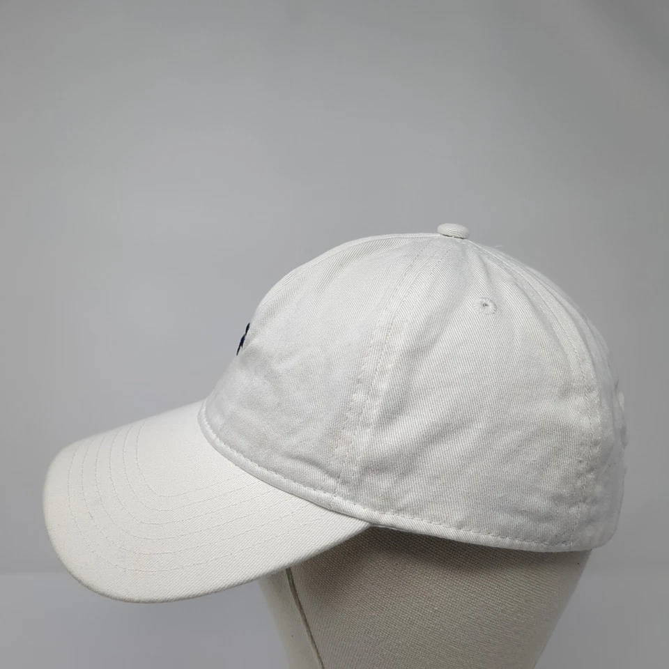 Sombrero FILA Slideback Blanco Talla Única Ajustable Bordado Ventilado Agujeros Algodón Foto 3 de 4