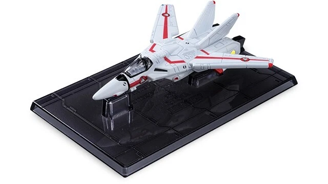Takara Tomy / Tomica Premium Unlimited Macross VF-1J Valkyrie Hikaru Ichijo Type - Image 2 of 4