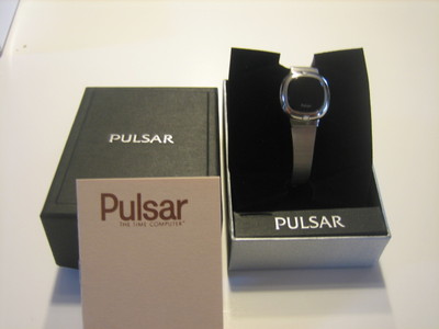 pulsar led watch