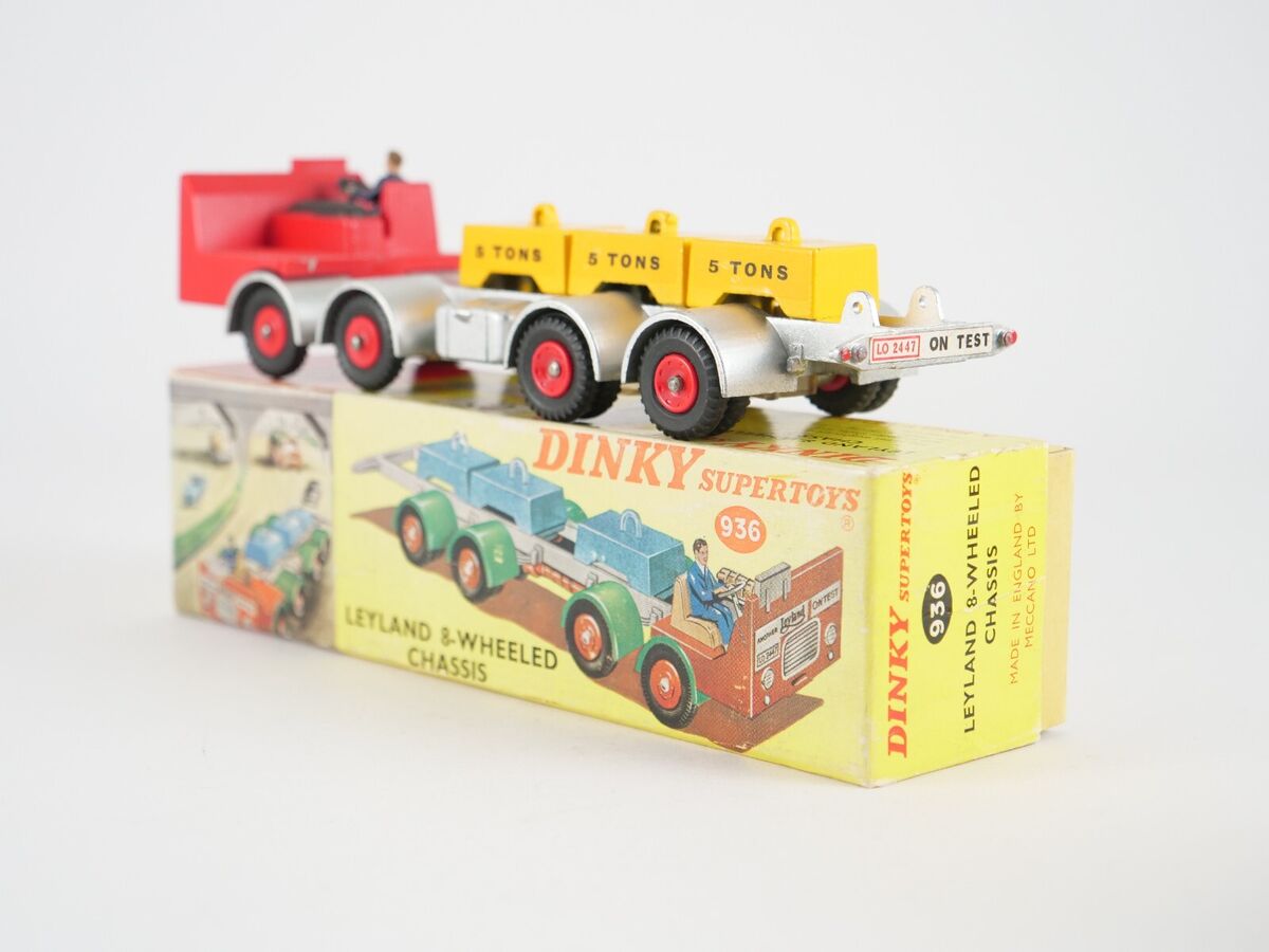 Dinky Toys GB No. 936 Leyland 8-Wheeled Chassis Never Played Dinky Toys GB No. 936 Leyland 8-Wheeled Chassis Never Played