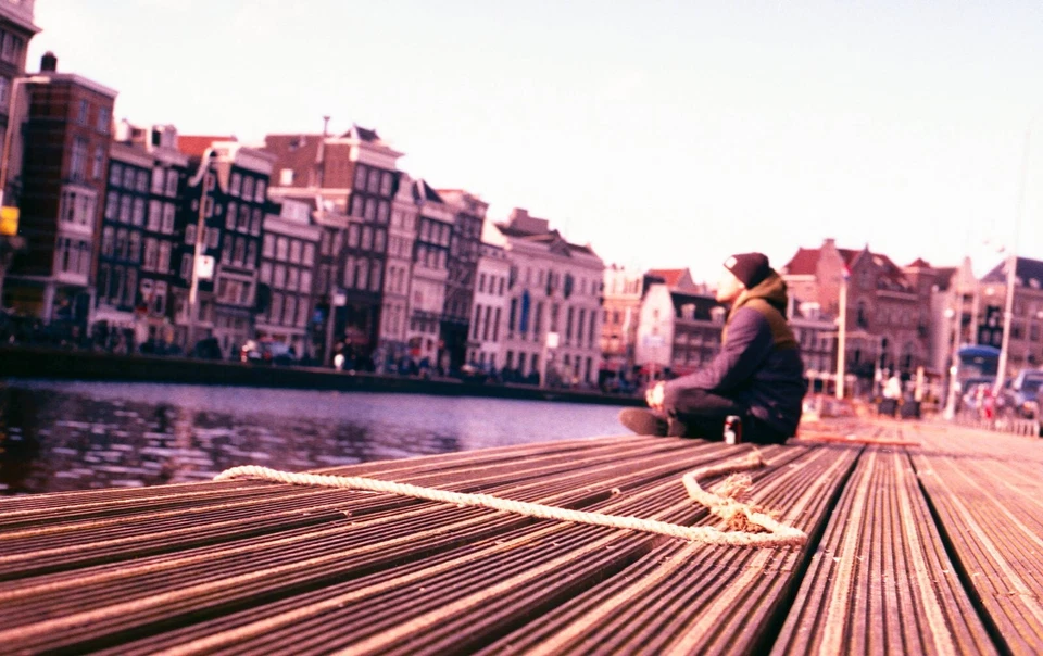 (Un solo rollo) Voigtlander VChrome 100 35 mm película deslizante 135-36 caducada de colección Foto 4 de 4