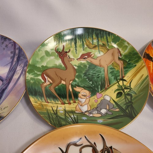 Lote de Placas de Coleccionista de la Colección Walt Disney Bambi Young Love The Challenge - Imagen 3 de 11