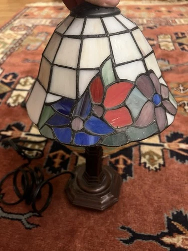 Vintage Tiffany Style Stained Glass Table Lamp Floral Shade Needs Rewire
