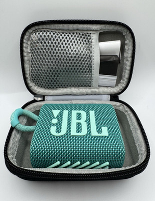 JBL Go 3 Bluetooth Portable Speaker USB-C Green/White w/ Carrying Case