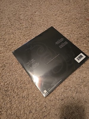 METALLICA THE BLACK ALBUM - 180 GRAM VINYL 2 LP SET REMASTERED