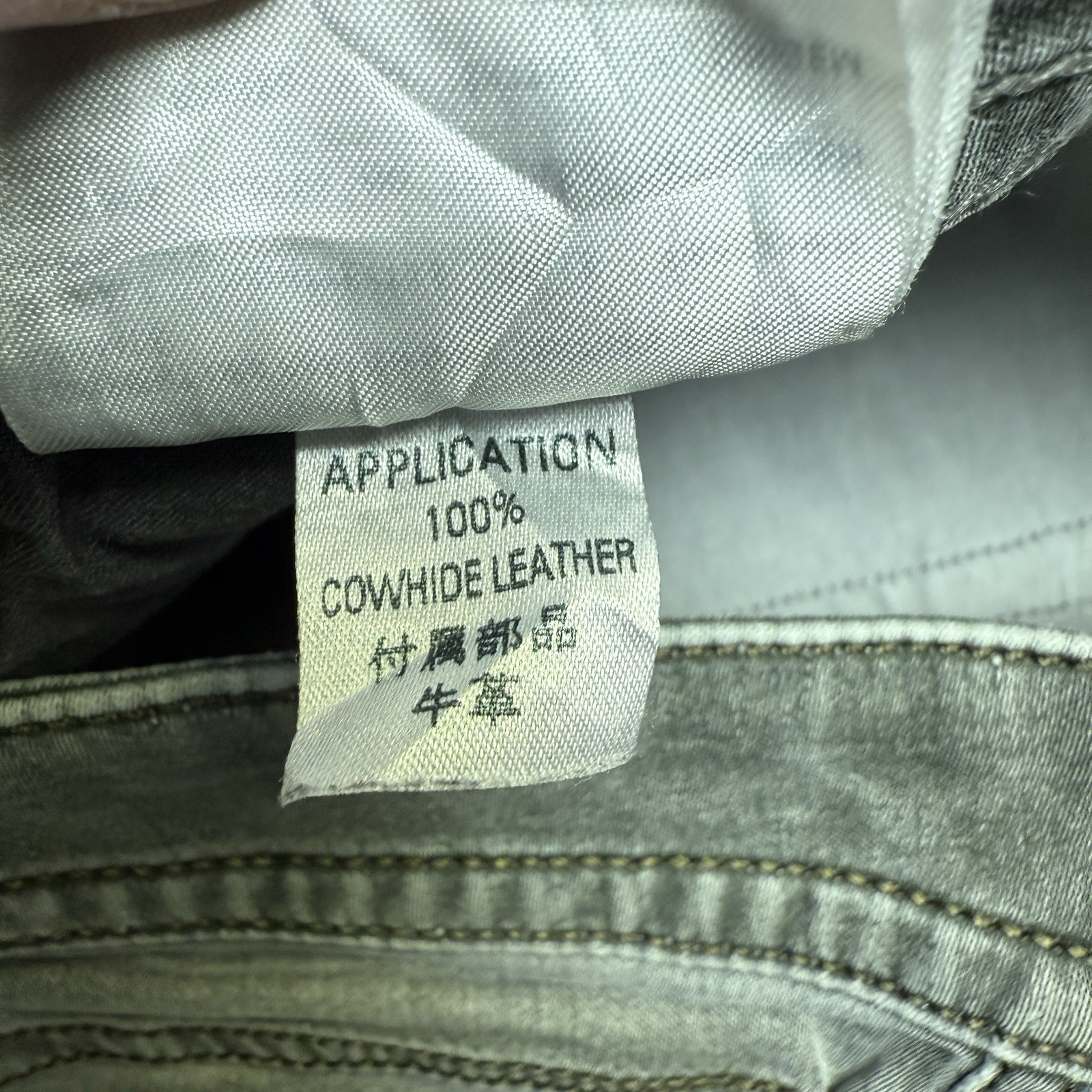 Diesel Akee Jeans Button Slim Tapered Gray Wash Denim Pants Measures 32x30 Italy