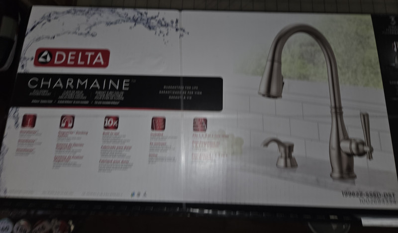 Delta Charmaine One Handle Stainless Steel Pull-Down Kitchen Faucet 19962Z-SSSD