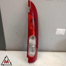 Feu arrière Nissan KUBISTAR