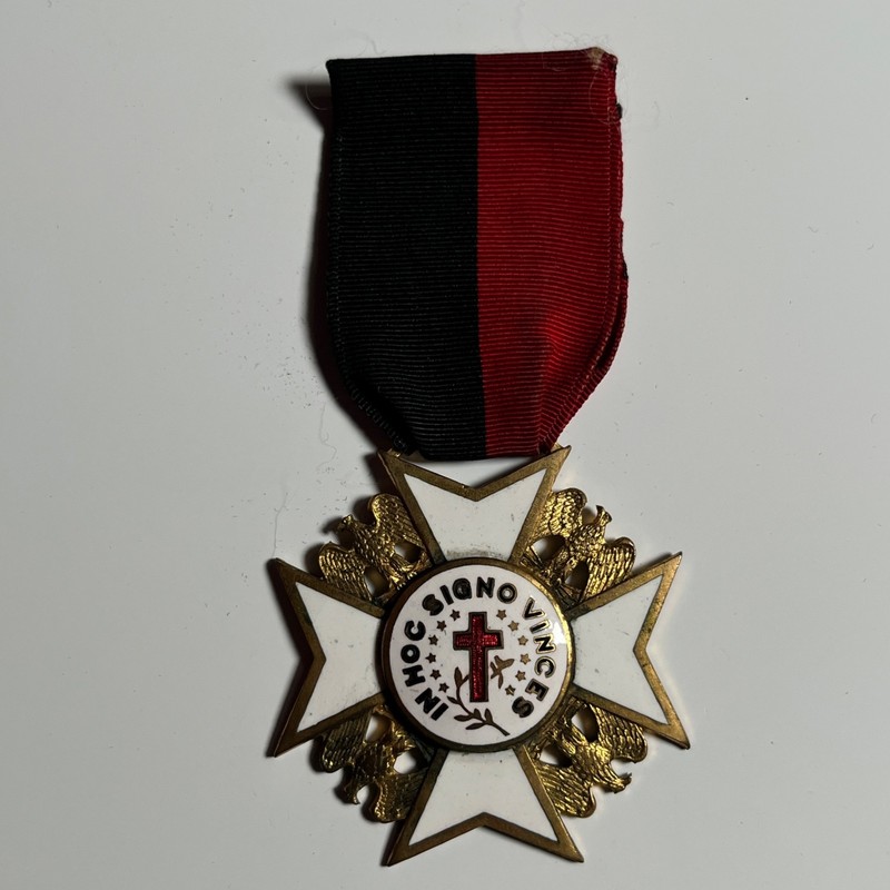 Vintage Masonic Knights Templar Medal – Maltese Cross "In Hoc Signo Vinces" 