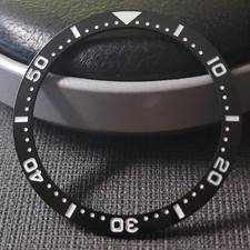 SEIKO Bezel Insert SKX007 / MM300 Black Ceramic Sloped C3
