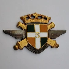 5th Airborne Field Artillery Regiment Badge Dr Ber RACAP H 524 without