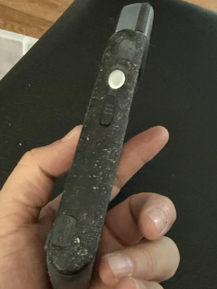 Socket SoMo 650 con tarjeta de lector de rayas CF Mag - sin cargador sin probar Foto 3 de 4