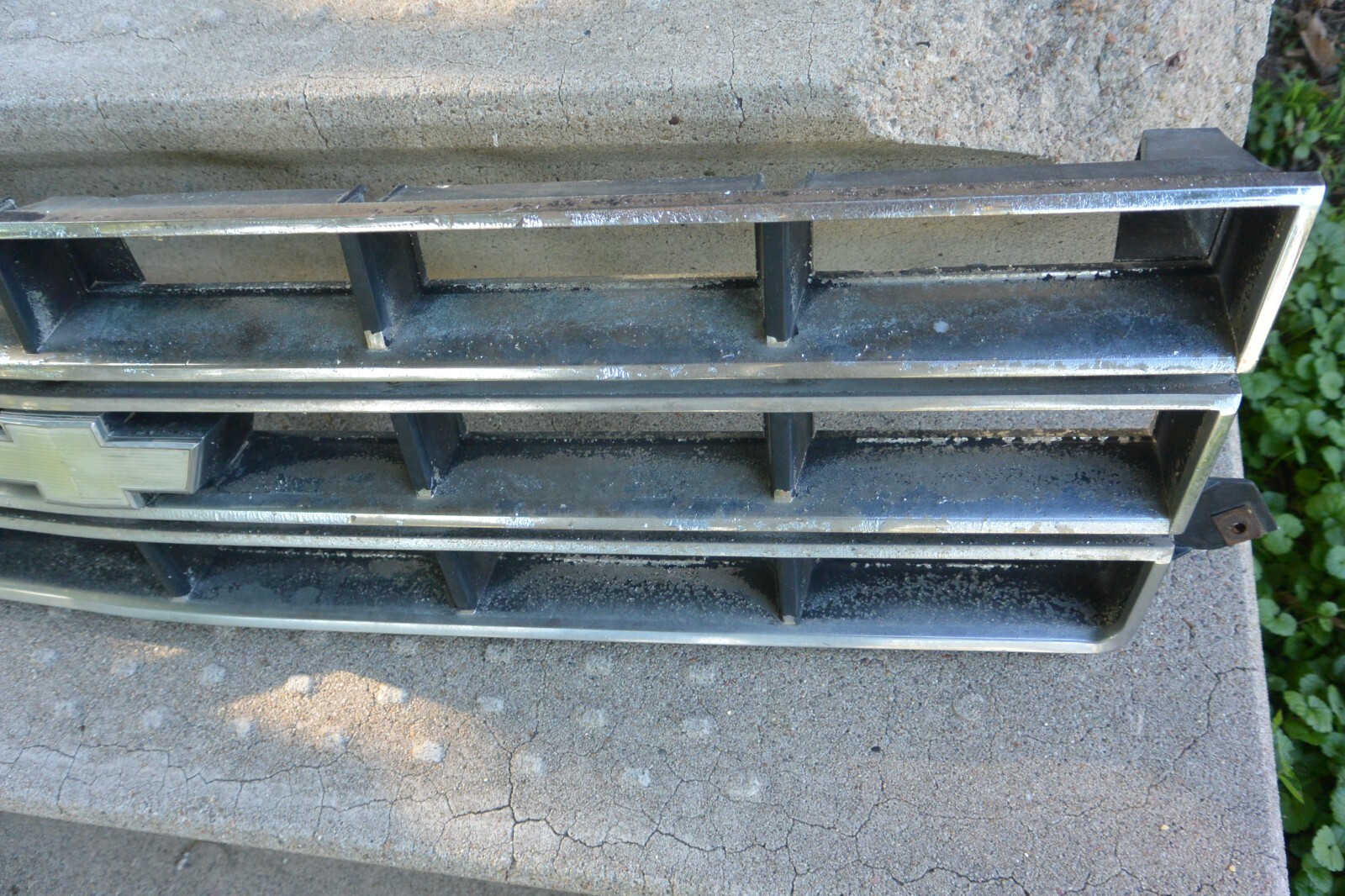 Picture 2 of 5